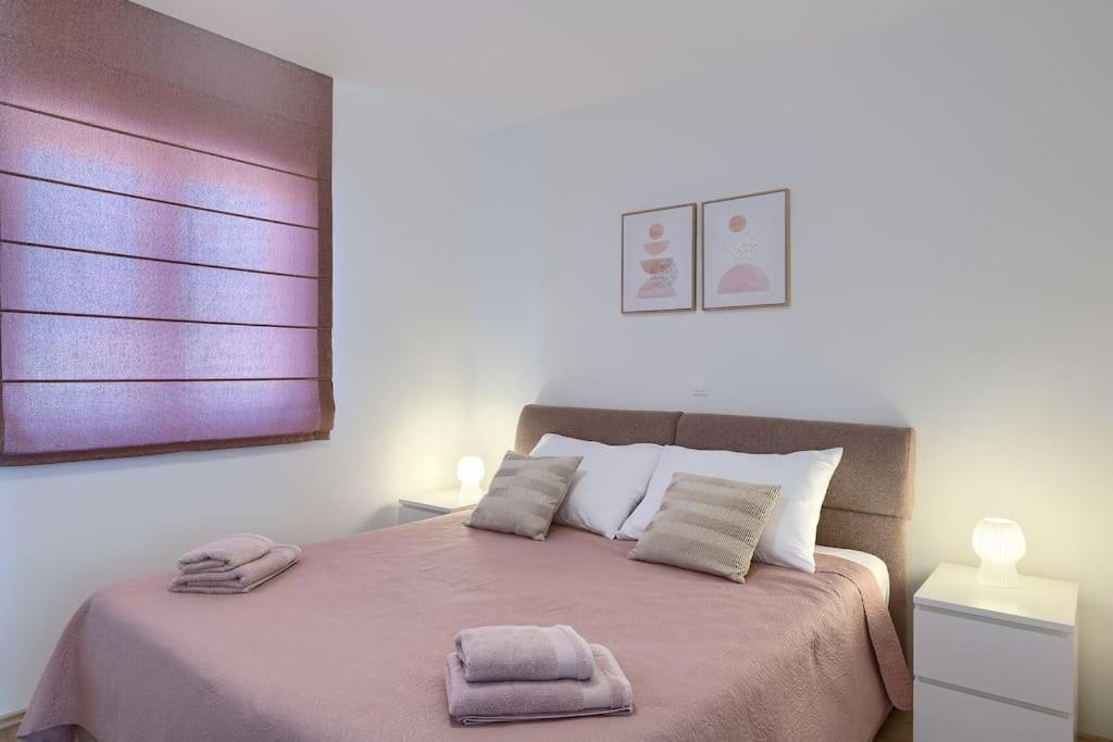 Apartment App Maria
