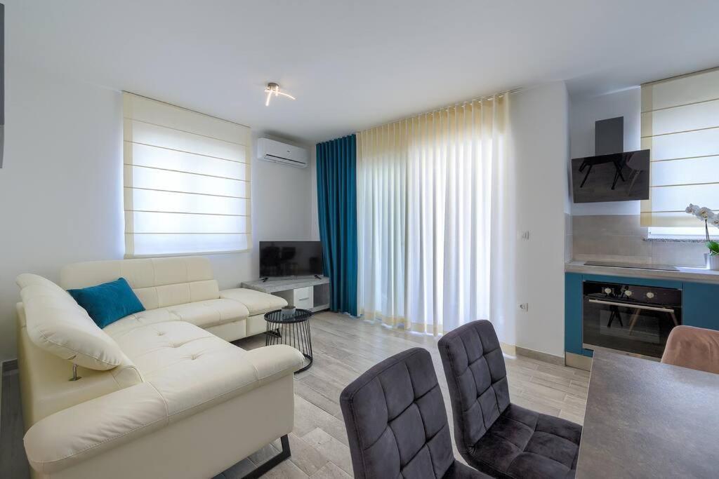 App Maria Apartment Pula